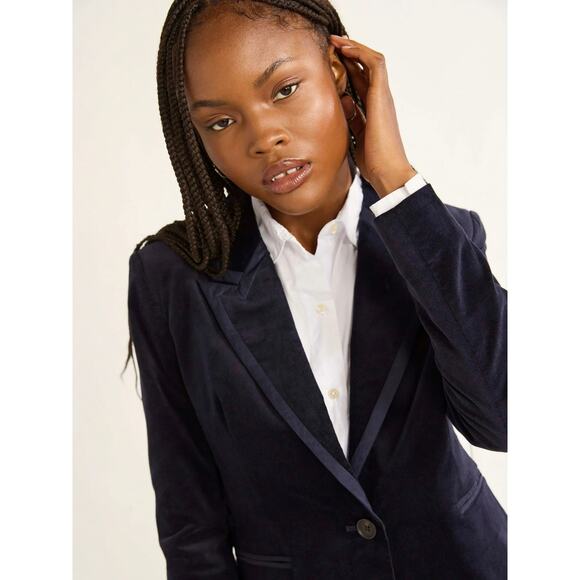 Copied - Dark Blue Velvet Blazer - Picture 2 of 4